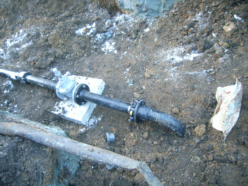 送水管敷設工事